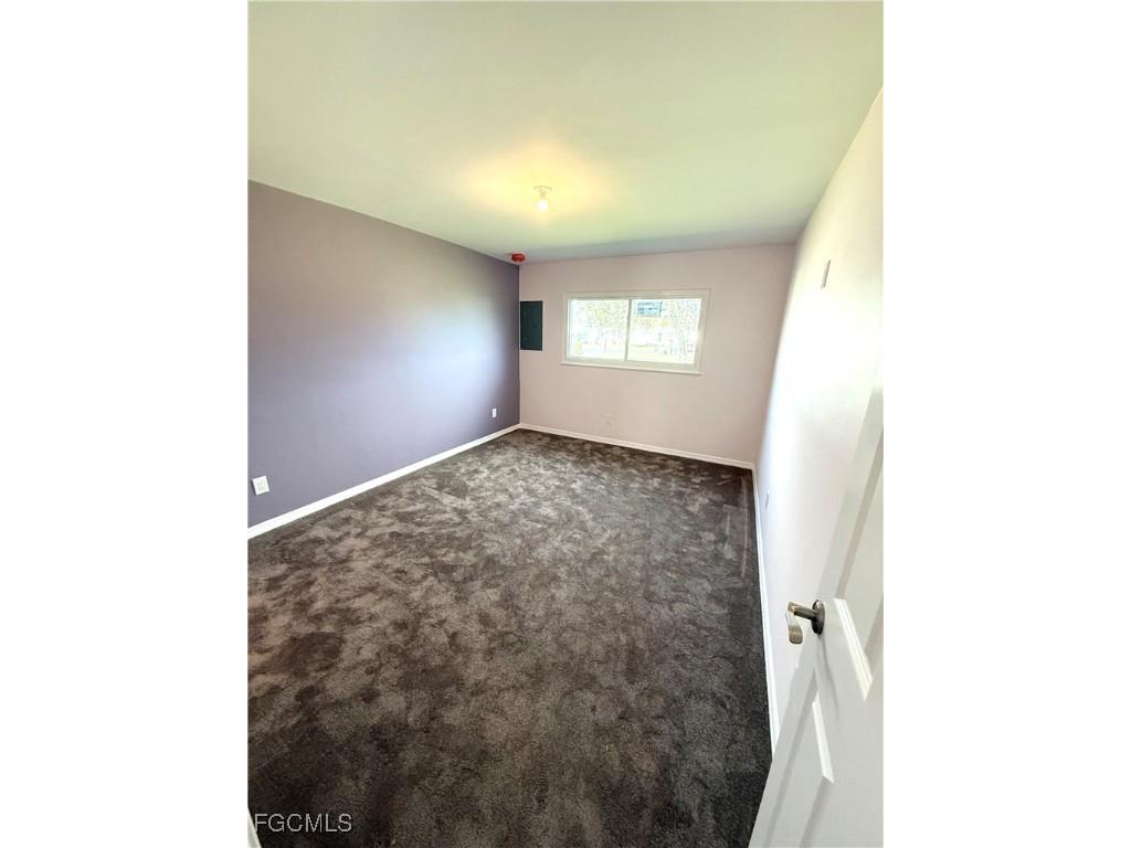 34 Hamlin Court Lehigh Acres FL 33936 2025017490 image6