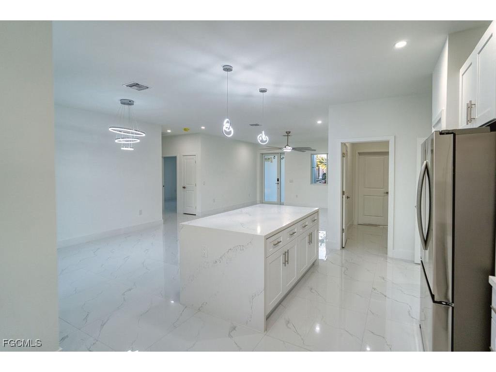 34 SE 23rd Place Cape Coral FL 33990 2026004845 image8