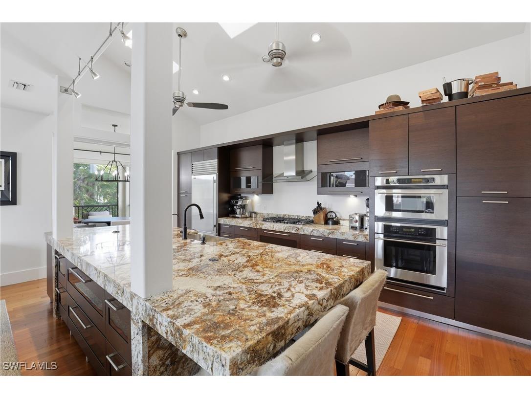 340 12th Avenue S #6 Naples FL 34102 226003779 image13
