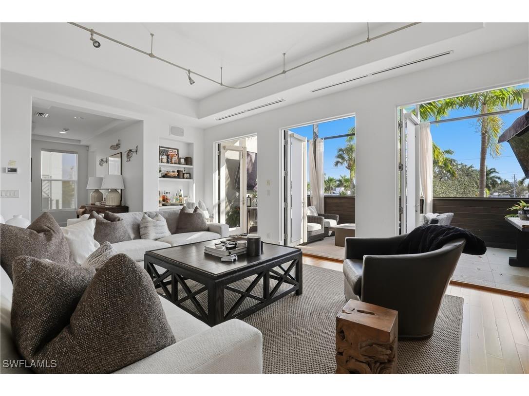 340 12th Avenue S #6 Naples FL 34102 226003779 image21