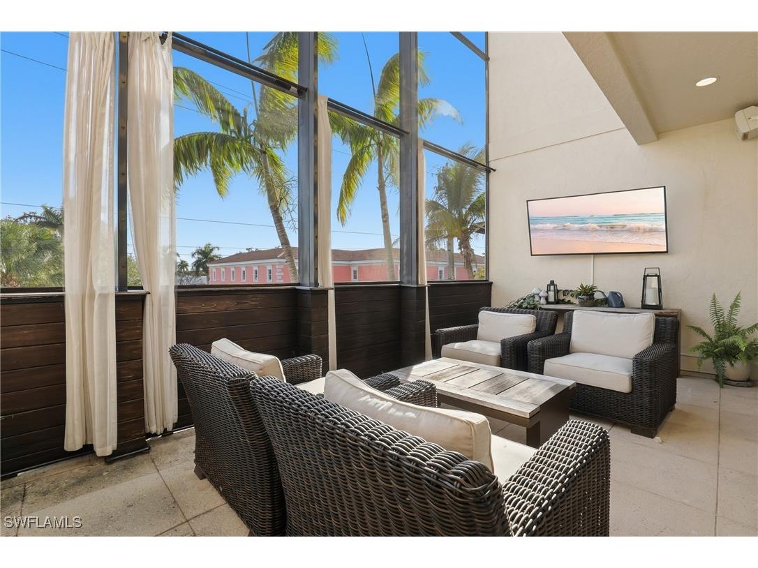 340 12th Avenue S #6 Naples FL 34102 226003779 image23