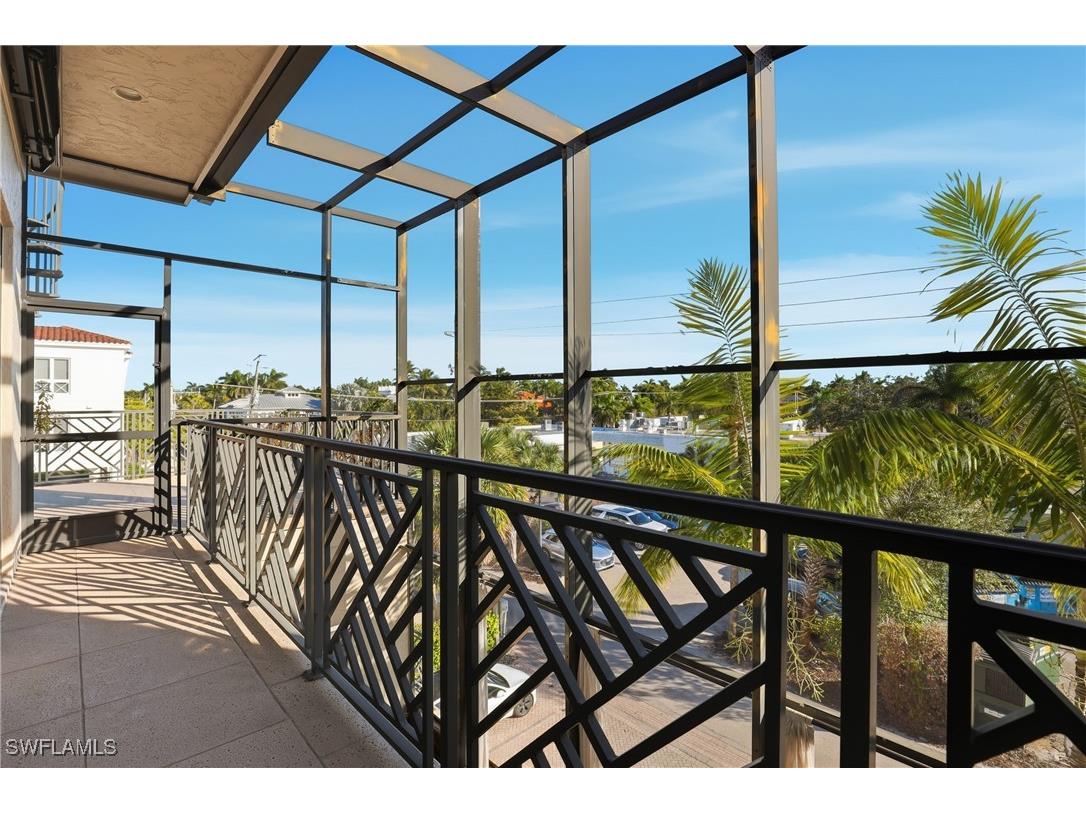 340 12th Avenue S #6 Naples FL 34102 226003779 image41