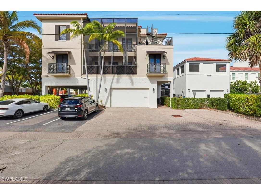 340 12th Avenue S #6 Naples FL 34102 226003779 image5