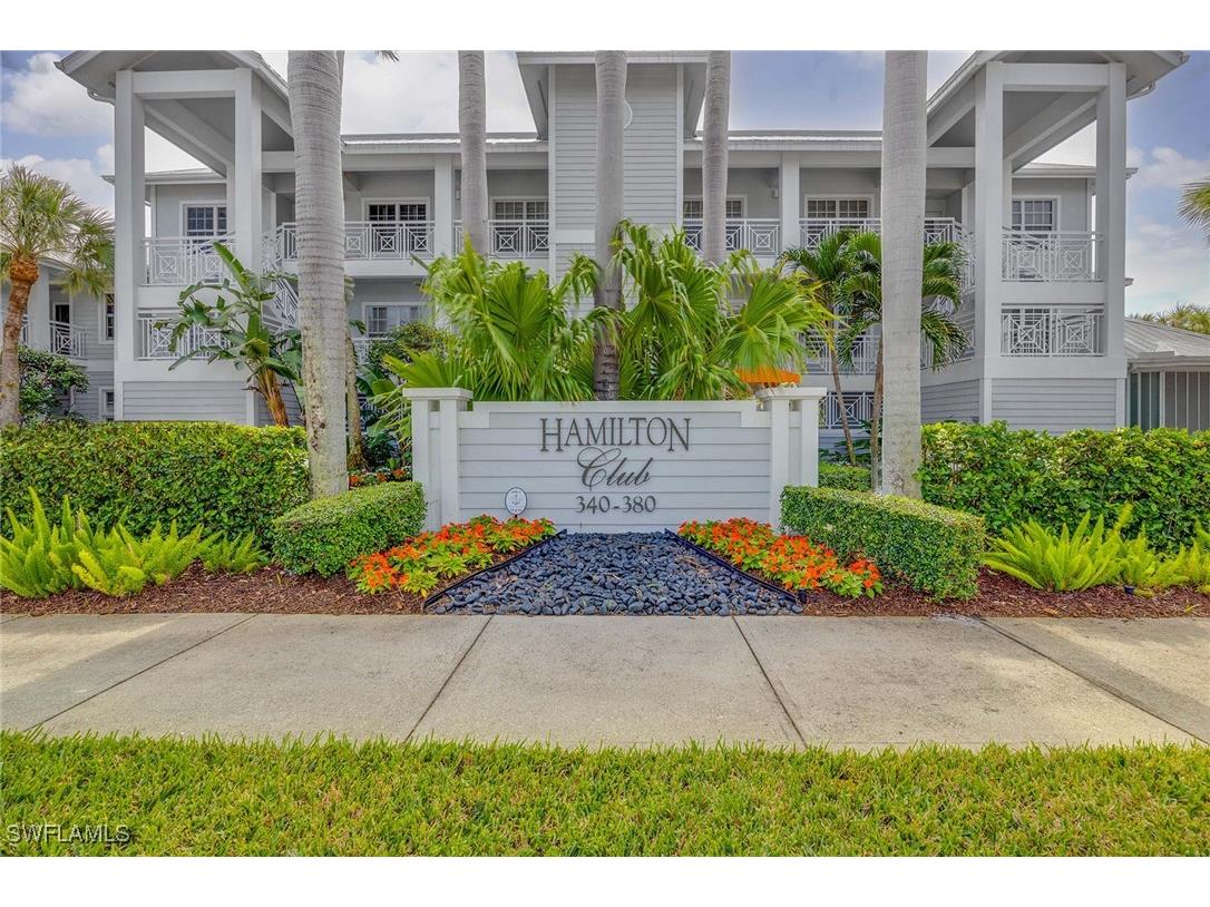 340 7th Avenue S #2 Naples FL 34102 225016832 image1