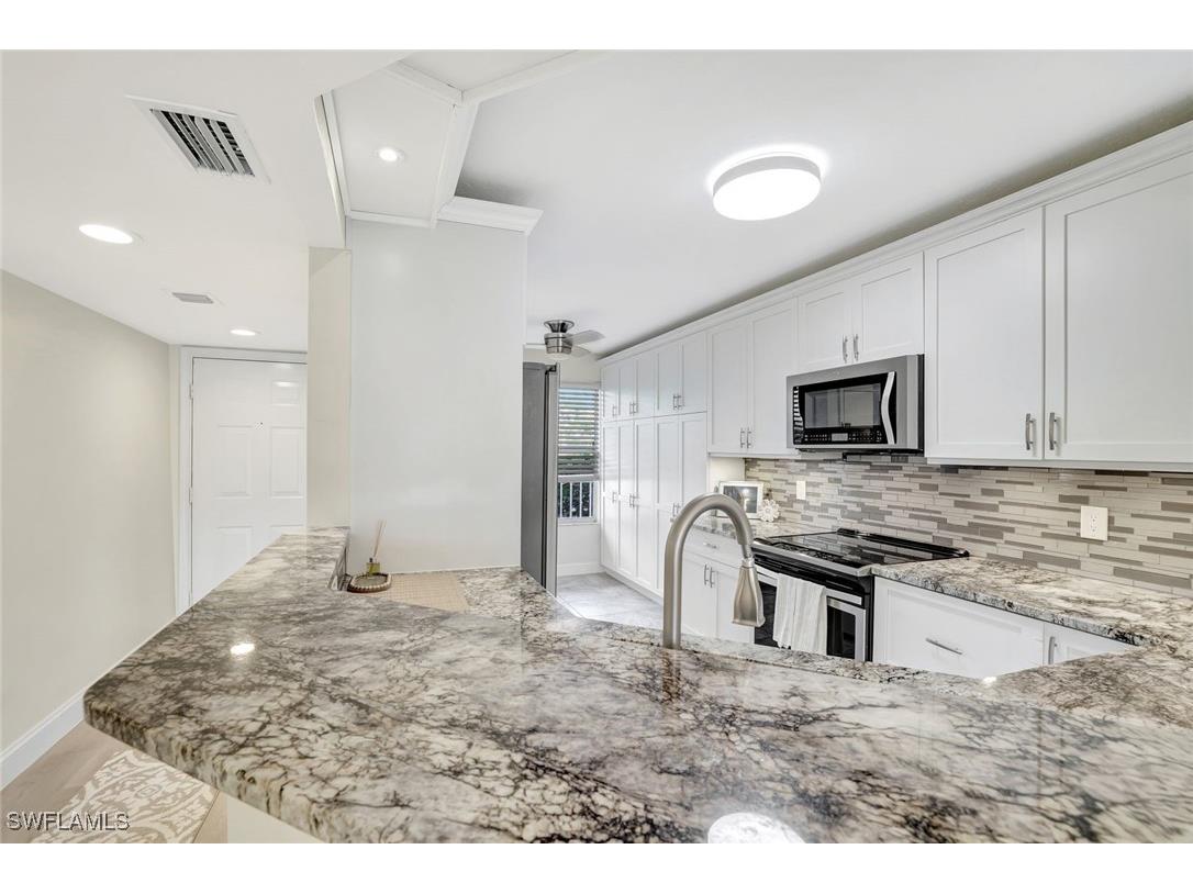 340 Horse Creek Drive #207 Naples FL 34110 225080669 image17