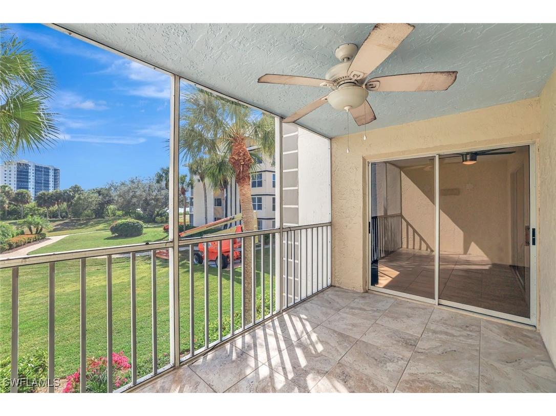 340 Horse Creek Drive #207 Naples FL 34110 225080669 image3