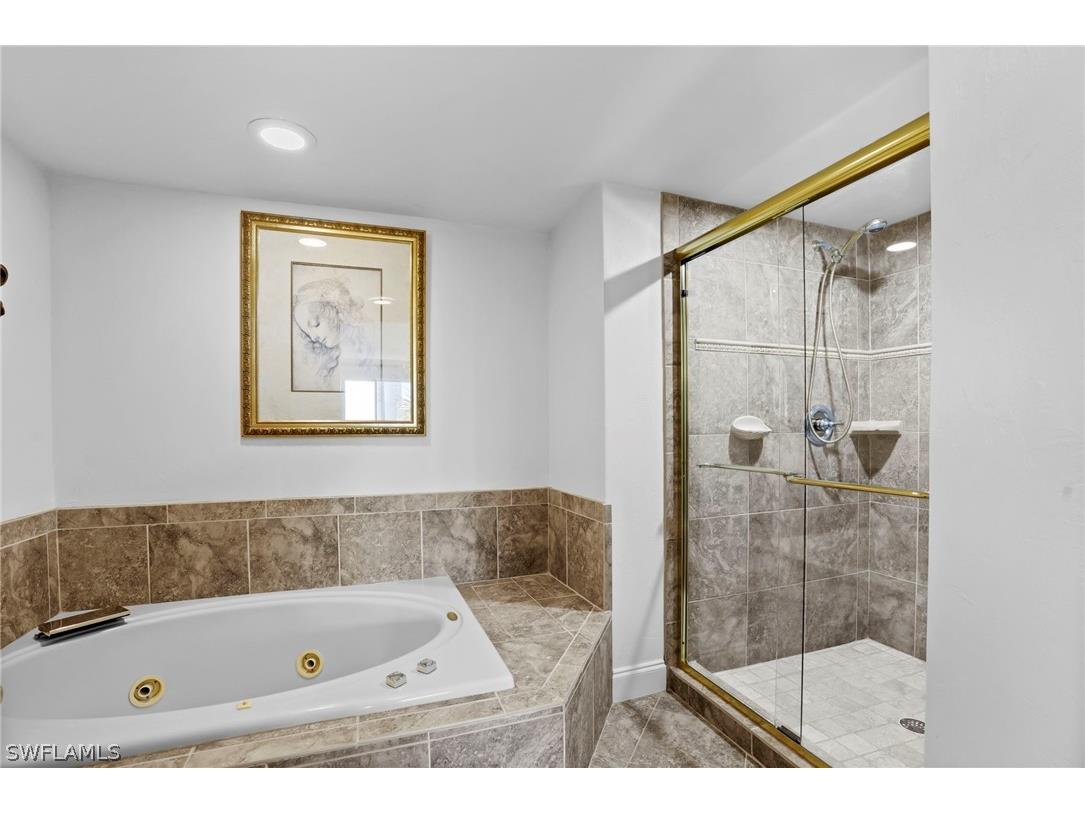 340 Horse Creek Drive #307 Naples FL 34110 226008605 image19