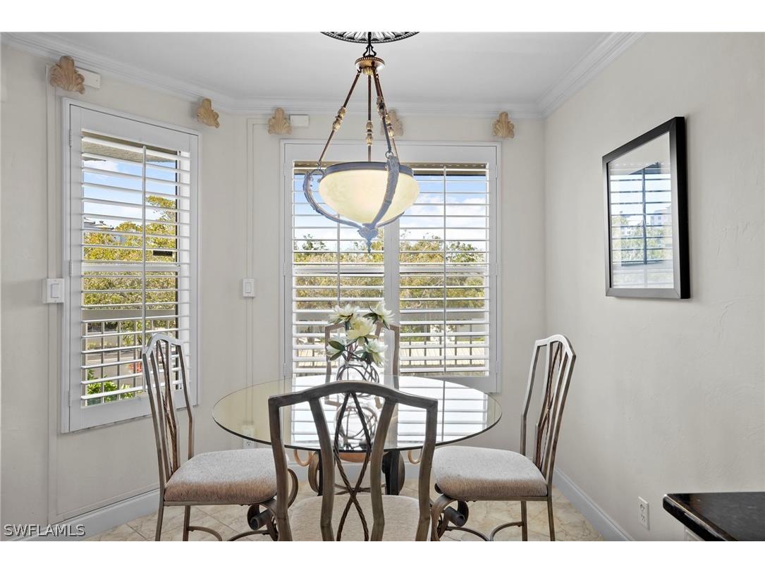 340 Horse Creek Drive #307 Naples FL 34110 226008605 image5