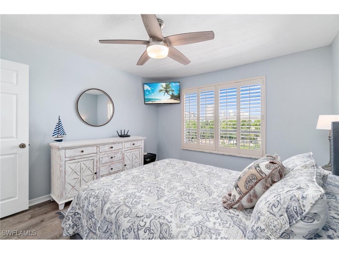 340 Horse Creek Drive #403 Naples FL 34110 225081256 image13