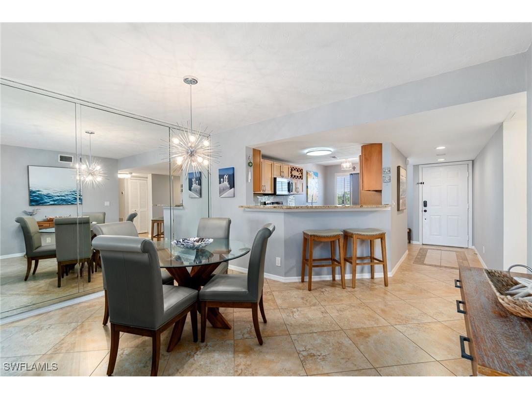 340 Horse Creek Drive #403 Naples FL 34110 225081256 image4