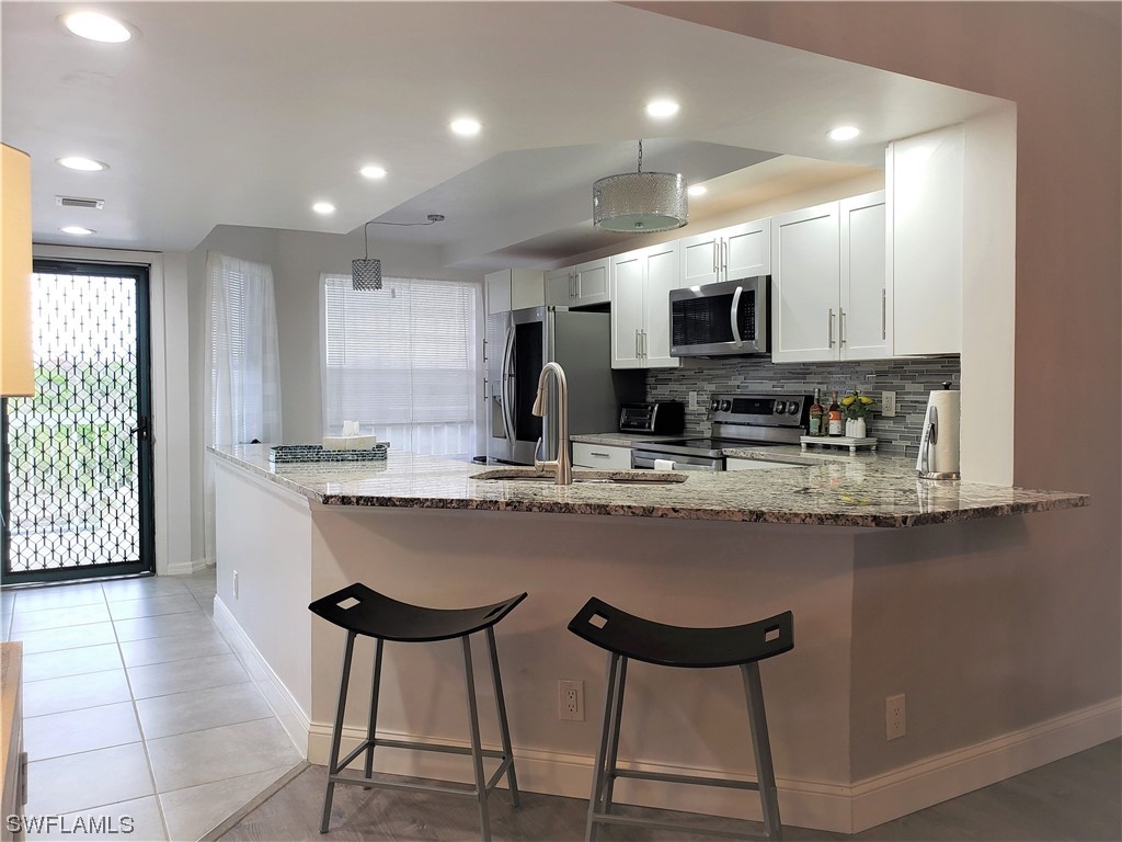 340 Horse Creek Drive #406 Naples FL 34110 223017078 image1