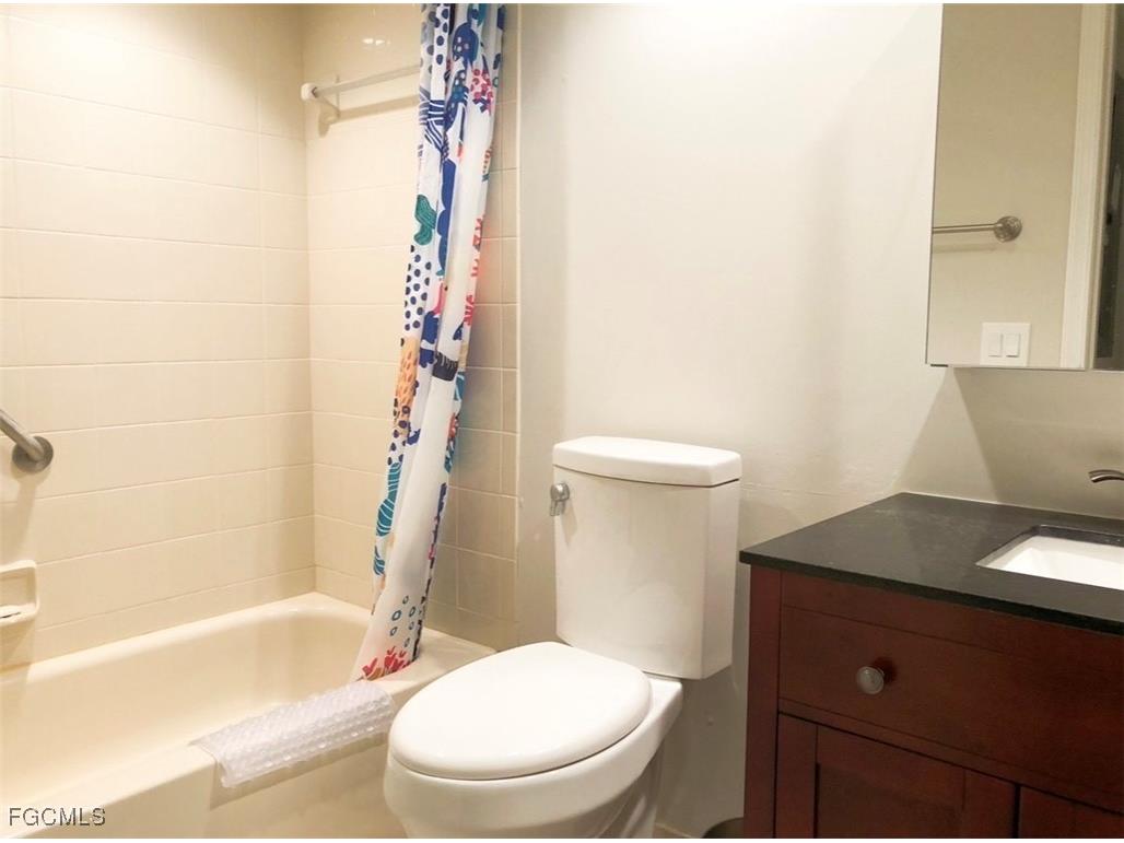 340 Horse Creek Drive S #304 Naples FL 34110 2025021284 image6