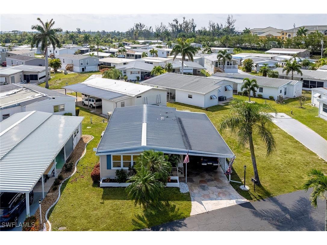 340 Mattie Avenue Fort Myers FL 33908 2025001259 image1