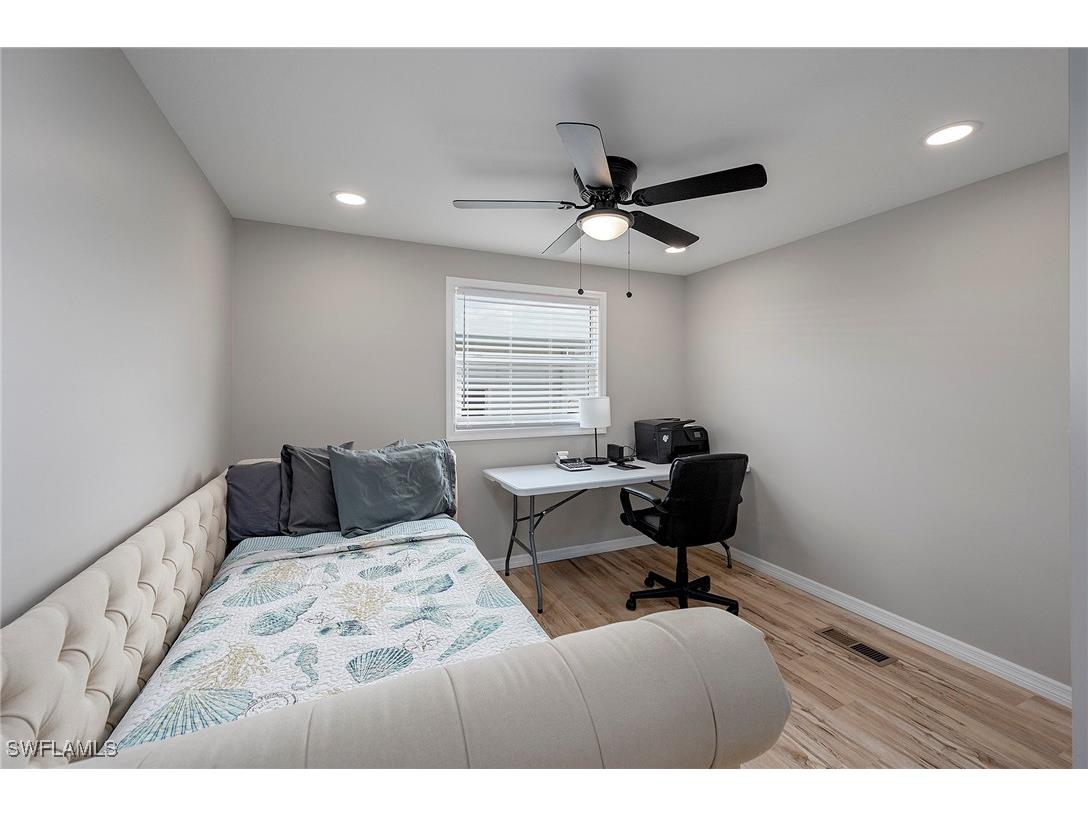 340 Mattie Avenue Fort Myers FL 33908 2025001259 image15