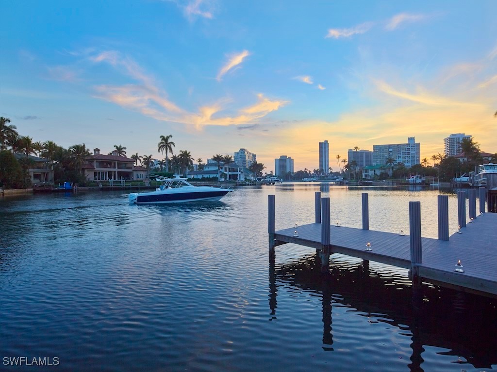 340 Pirates Bight Naples FL 34103 225011099 image1