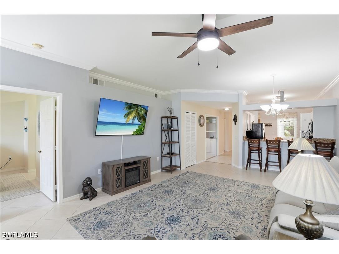 340 Robin Hood Circle #102 Naples FL 34104 226015314 image10