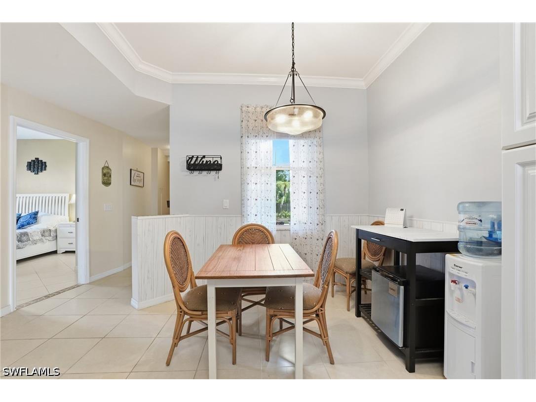 340 Robin Hood Circle #102 Naples FL 34104 226015314 image12