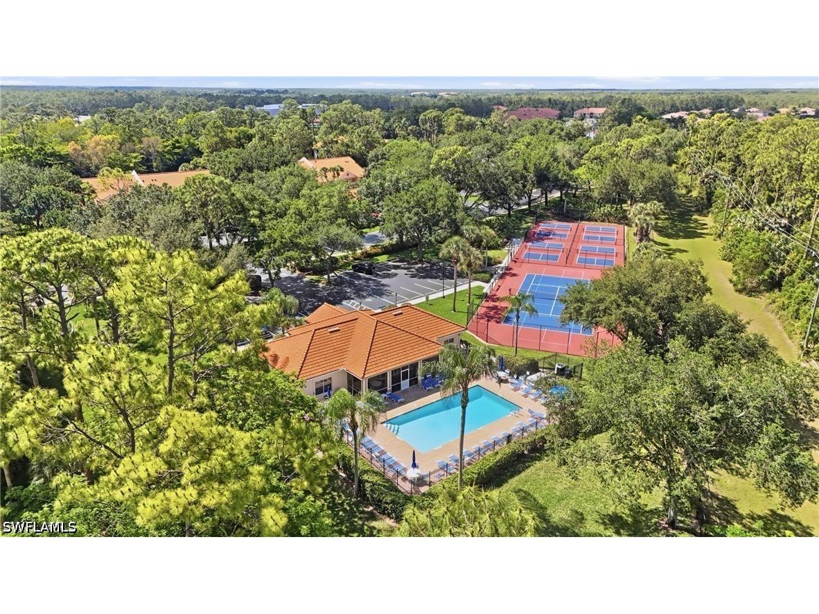 340 Robin Hood Circle #102 Naples FL 34104 226015314 image37