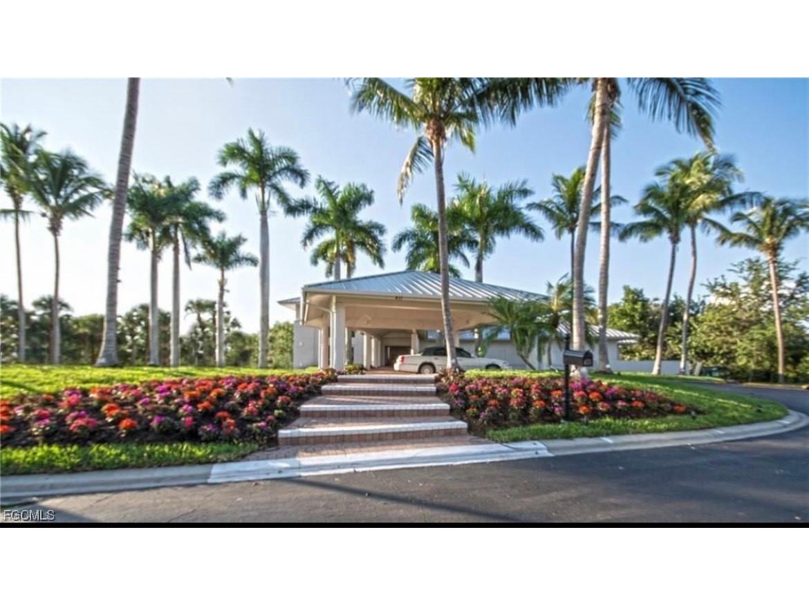 340 S Horse Creek Drive #304 Naples FL 34110 2026001022 image4