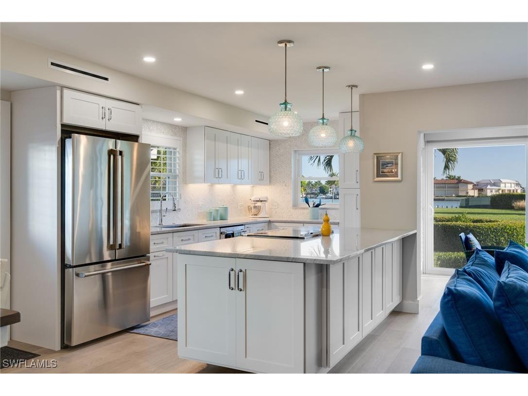 3400 Gulf Shore Boulevard N #B2 Naples FL 34103 225082538 image1