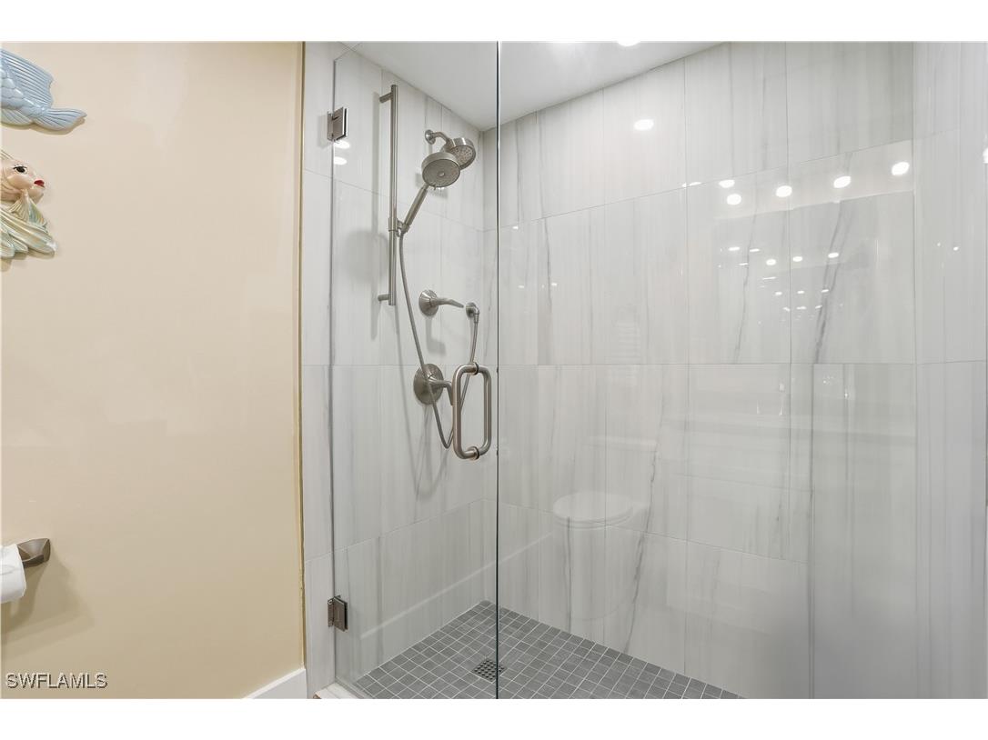 3400 Gulf Shore Boulevard N #O1 Naples FL 34103 226000563 image27