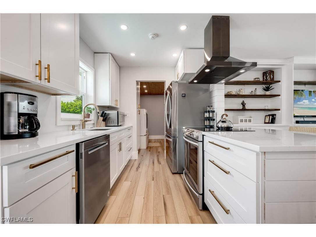 3400 Malaga Way Naples FL 34105 224018317 image1