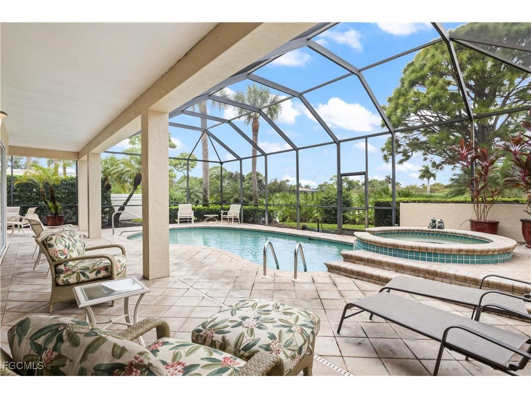3400 Riviera Lakes Court Bonita Springs FL 34134 2025015097 image2