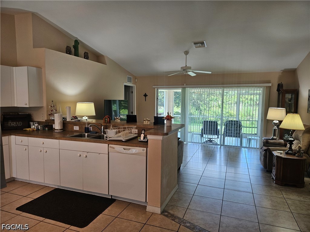 3401 37th Street SW Lehigh Acres FL 33976 2026026636 image4
