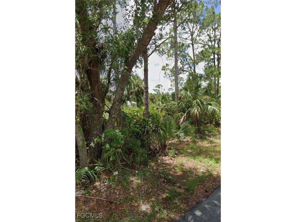 3401 62nd Street W Lehigh Acres FL 33971 2025014480 image2