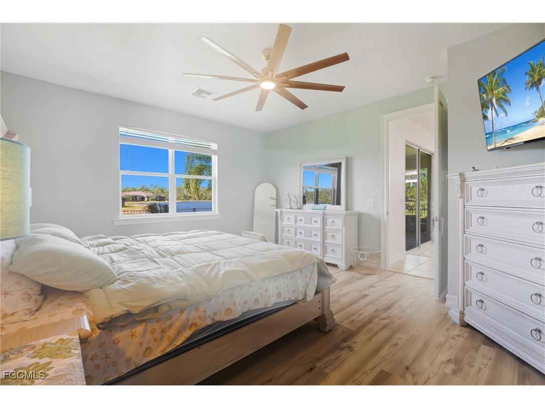 3401 Acapulco Circle Cape Coral FL 33909 2025015783 image12