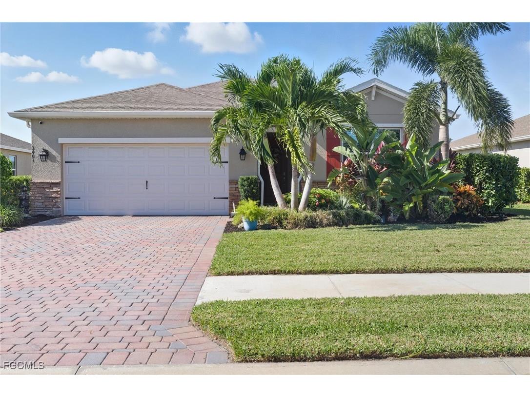3401 Acapulco Circle Cape Coral FL 33909 2025015783 image2