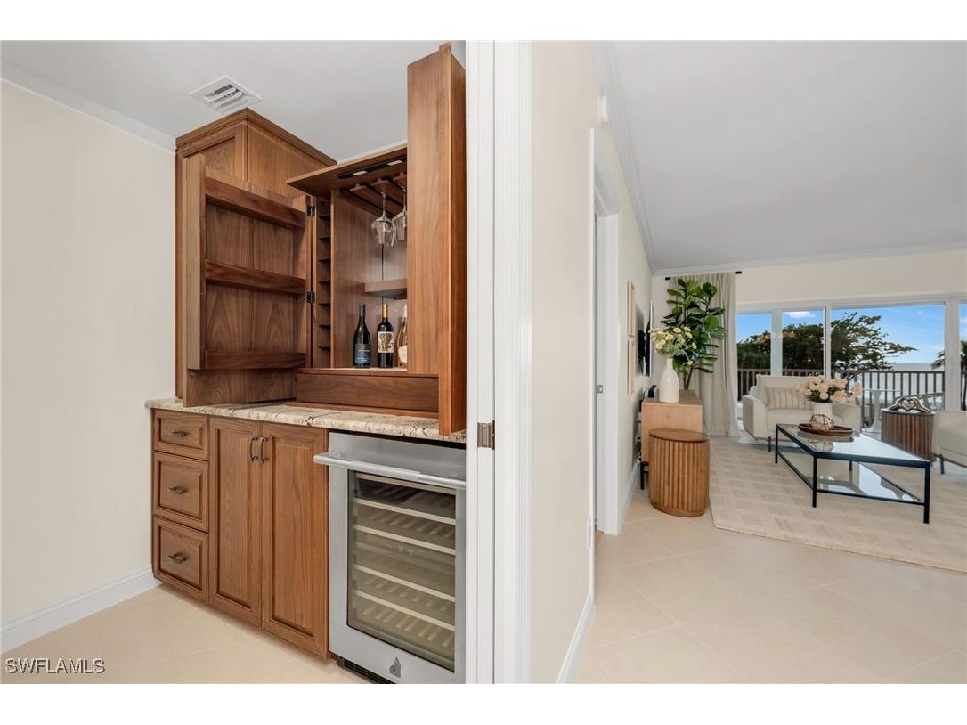 3401 Gulf Shore Boulevard N #205 Naples FL 34103 225066511 image12