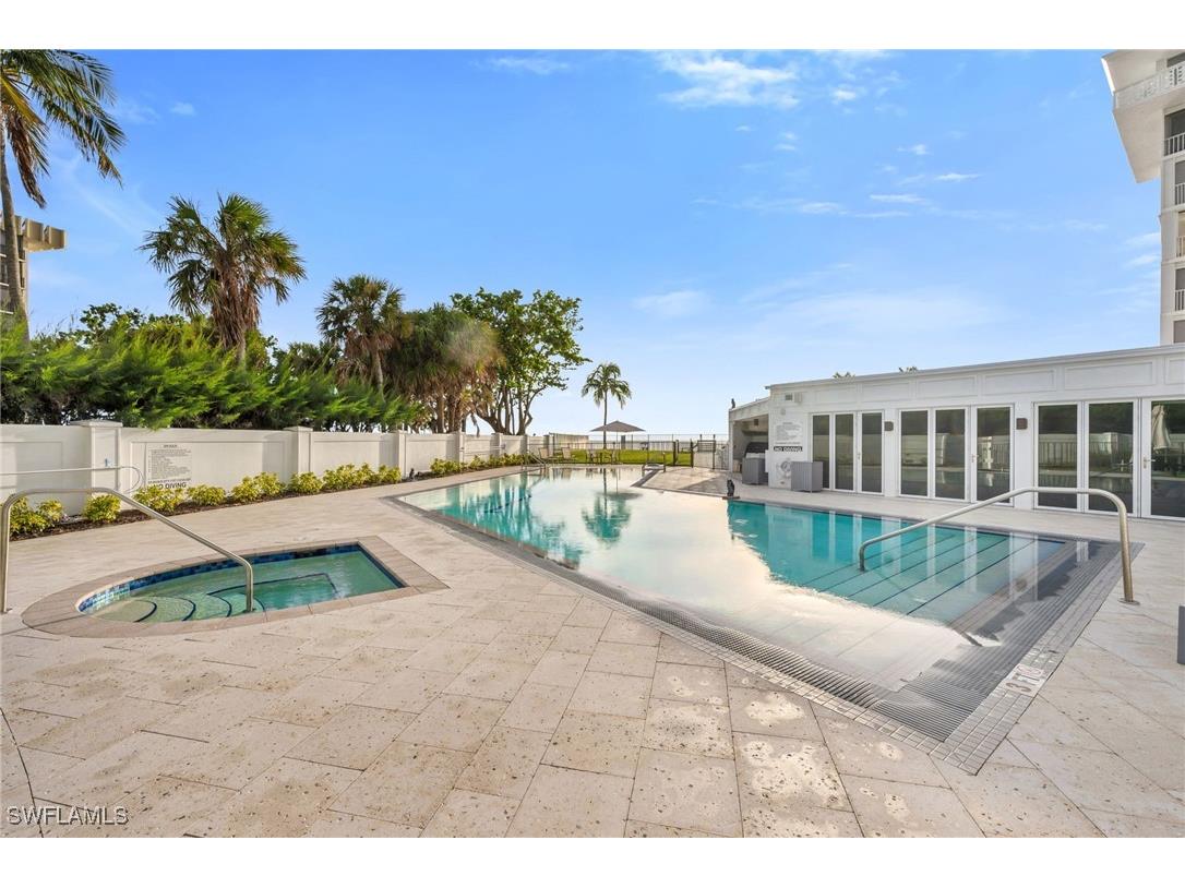 3401 Gulf Shore Boulevard N #205 Naples FL 34103 225066511 image20