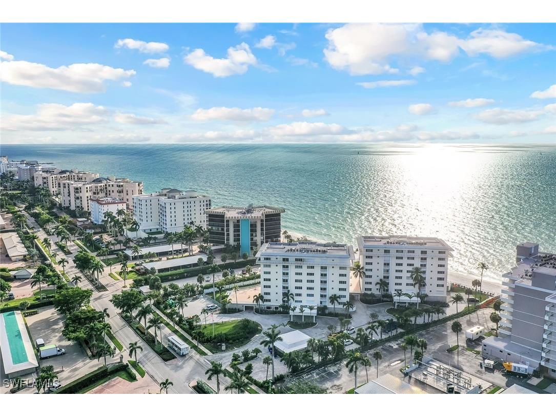3401 Gulf Shore Boulevard N #303 Naples FL 34103 225069846 image1