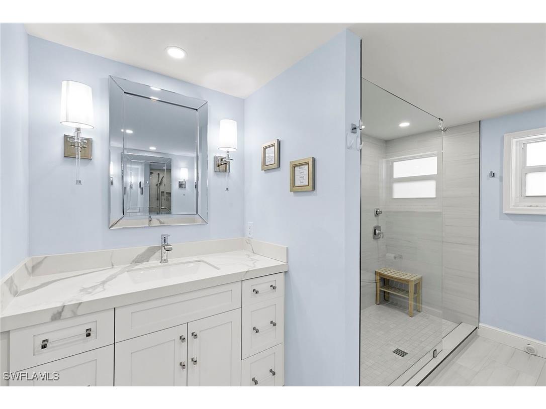 3401 Gulf Shore Boulevard N #506 Naples FL 34103 225077637 image17