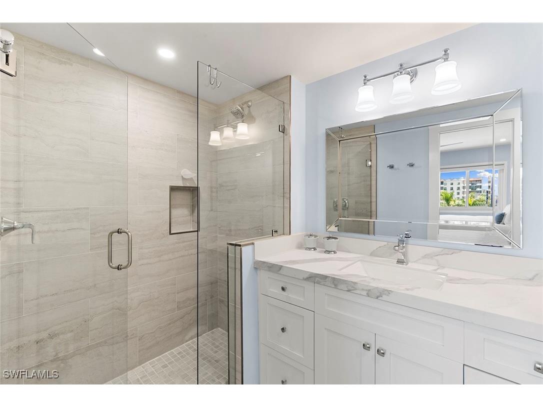 3401 Gulf Shore Boulevard N #506 Naples FL 34103 225077637 image20