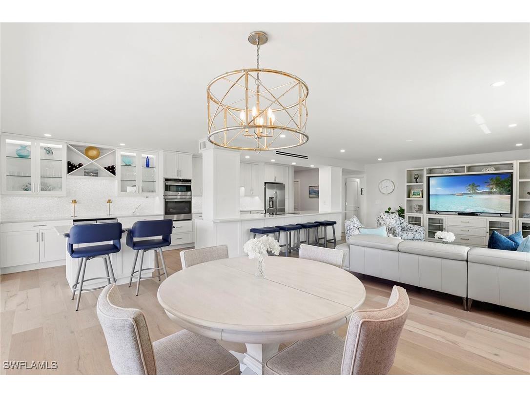 3401 Gulf Shore Boulevard N #506 Naples FL 34103 225077637 image8