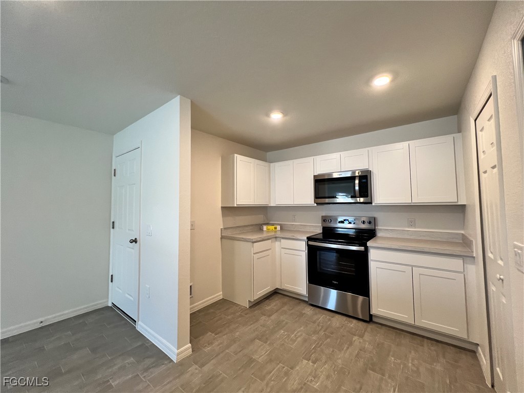 3401 NE 8th Place Cape Coral FL 33909 2025020272 image2