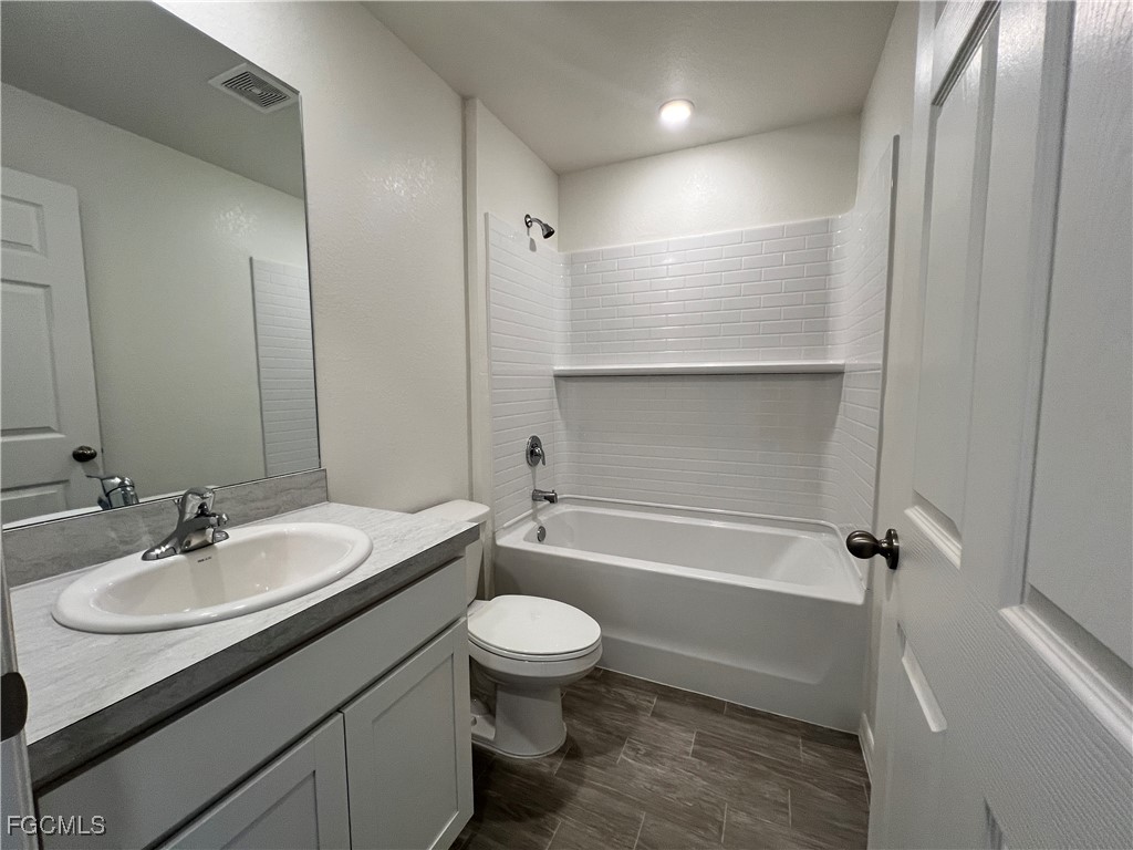 3401 NE 8th Place Cape Coral FL 33909 2025020272 image5