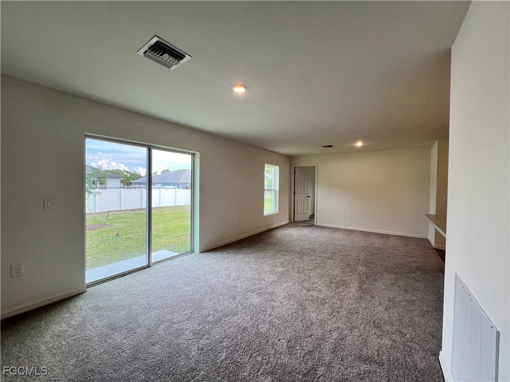 3401 NE 8th Place Cape Coral FL 33909 2025020272 image7