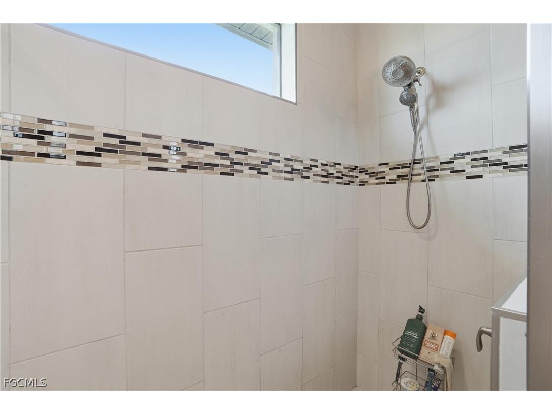 3401 NW 21st Street Cape Coral FL 33993 2026011702 image23