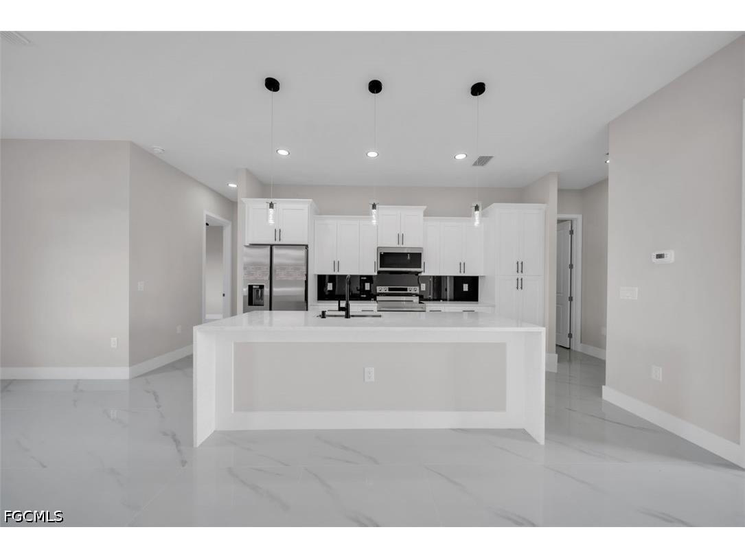3402 15th Street SW Lehigh Acres FL 33976 2026025995 image6