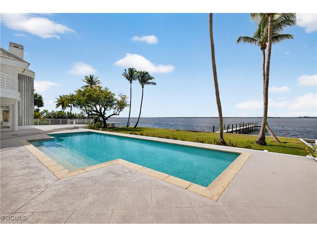 3402 W Riverside Drive Fort Myers FL 33901 2025024914 image44