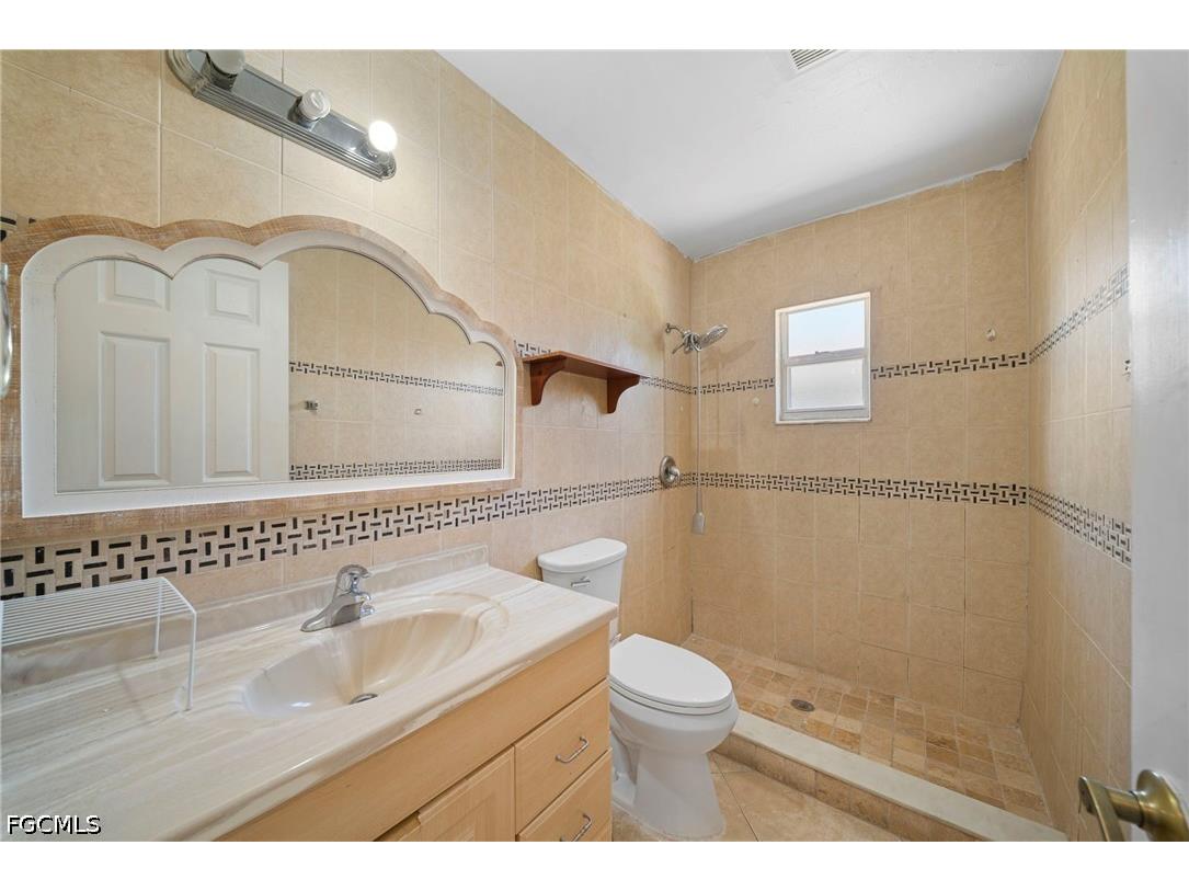 3402 Santa Barbara Boulevard Cape Coral FL 33914 2026028116 image17