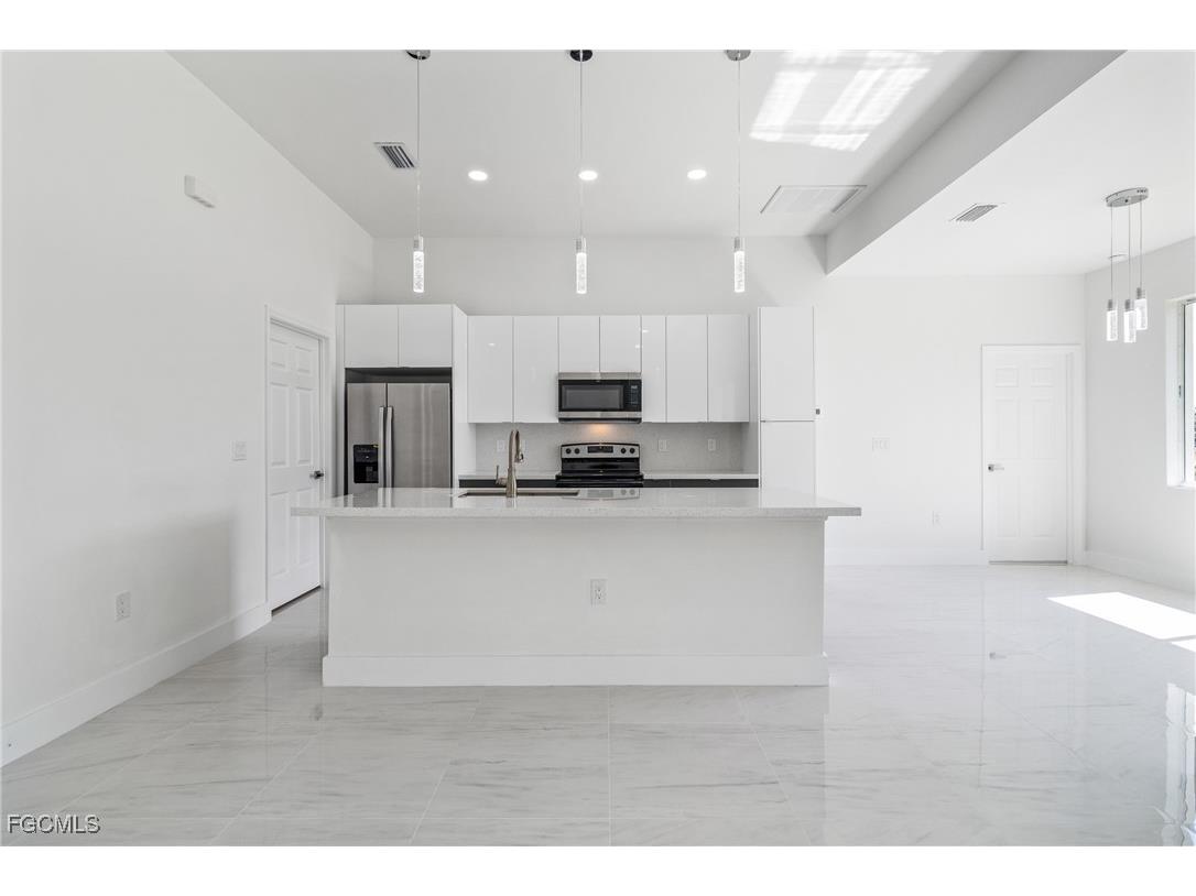 3403 28th Street SW Lehigh Acres FL 33976 2025015739 image18