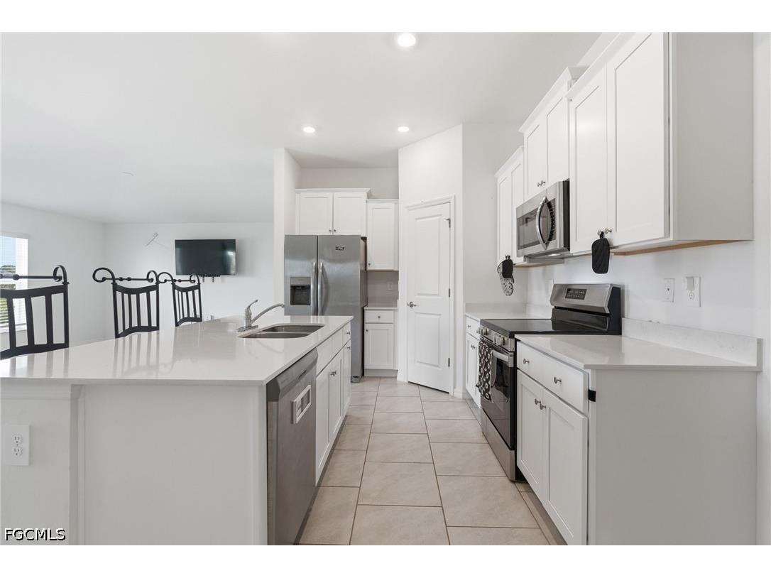 3403 34th Street SW Lehigh Acres FL 33976 2026027365 image6