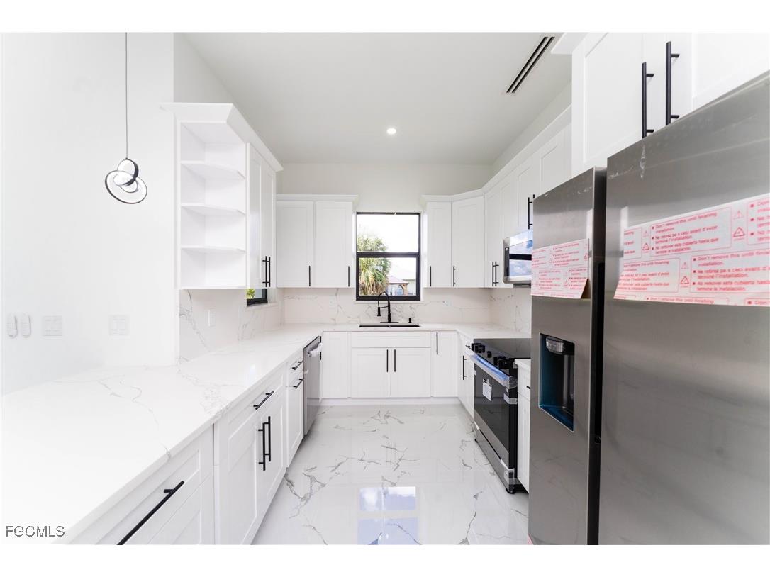 3403 3rd Street W Lehigh Acres FL 33971 2025002894 image12