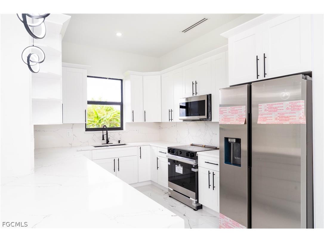 3403 3rd Street W Lehigh Acres FL 33971 2026006830 image11