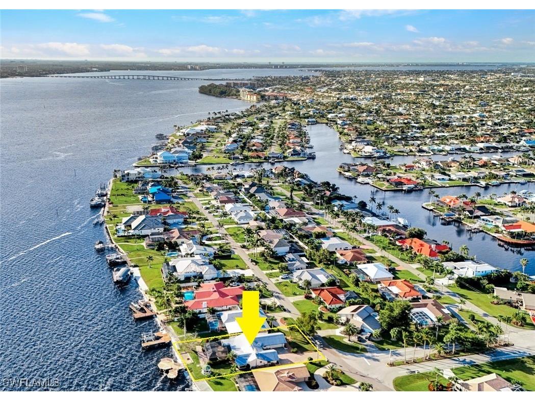 3403 SE 22nd Place Cape Coral FL 33904 224002352 image1