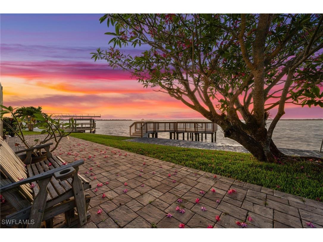 3403 SE 22nd Place Cape Coral FL 33904 225056374 image2